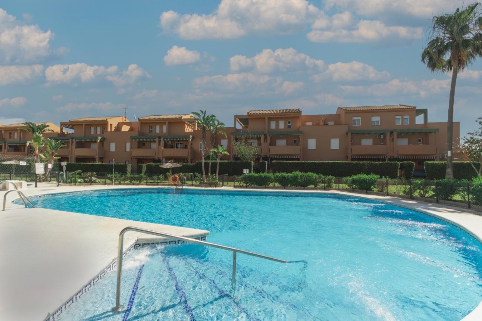 Urbanizacion Jardin Del Golf 1 Novo Sancti Petri Exterior foto